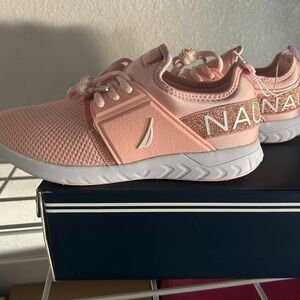 New Nautica - Girl Big Kids Sneaker